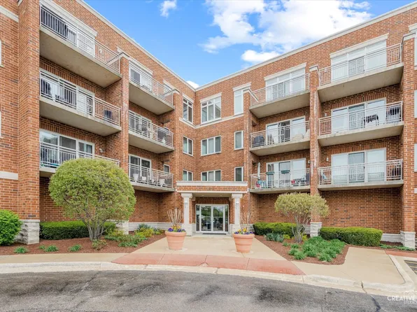 515 Main St APT 402, West Chicago, IL 60185