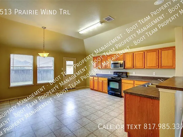 8513 Prairie Wind Trl — Photo 7