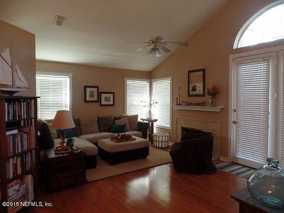 4th image of 13727 Heathford Dr
