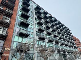 1224 W Van Buren St APT 615, Chicago, IL 60607