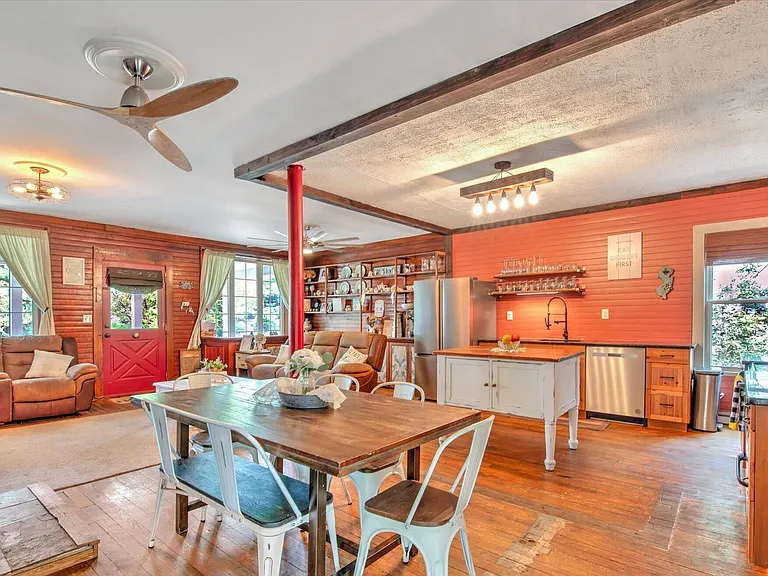 286 Whitesville Rd — Photo 15