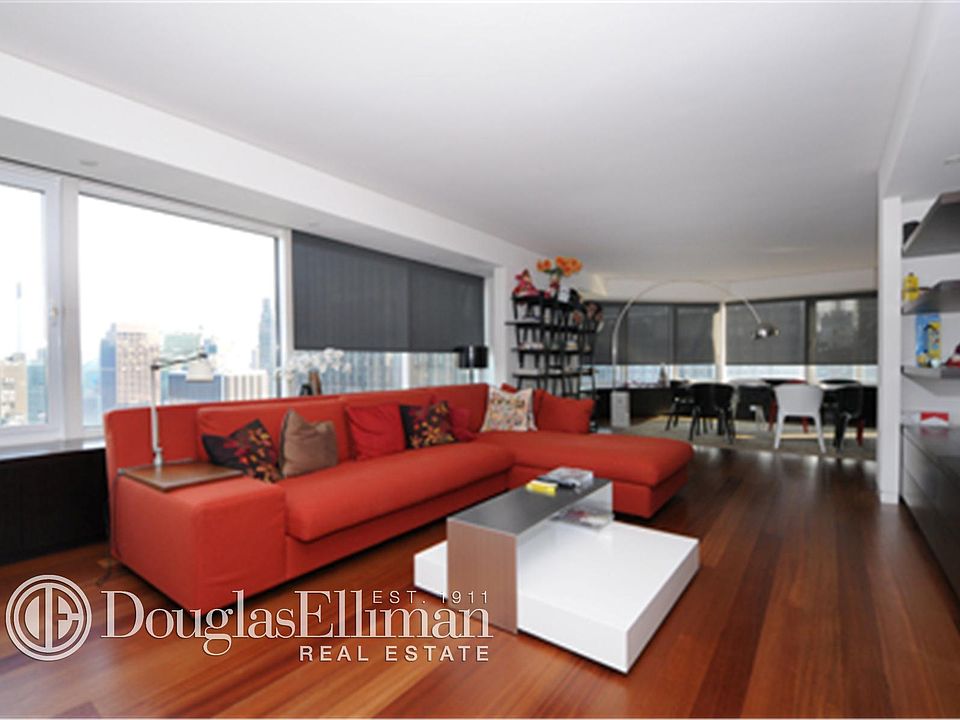 1st image of 150-156 W 56th St