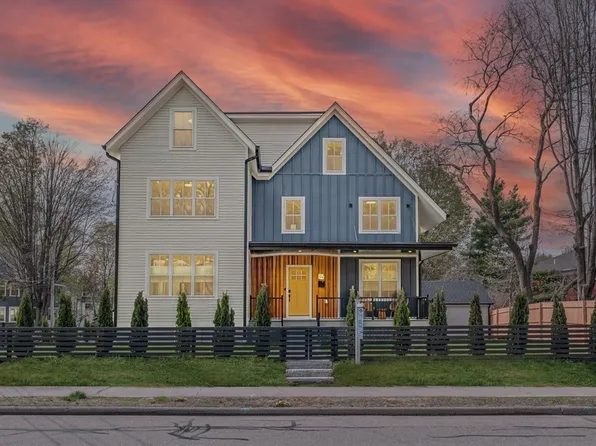 767 Highland Ave, Needham Heights, MA 02494