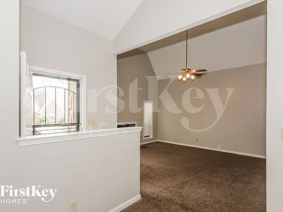 3rd image of 4147 Tunbridge Pl