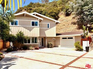 2400 Nalin Dr, Los Angeles, CA 90077