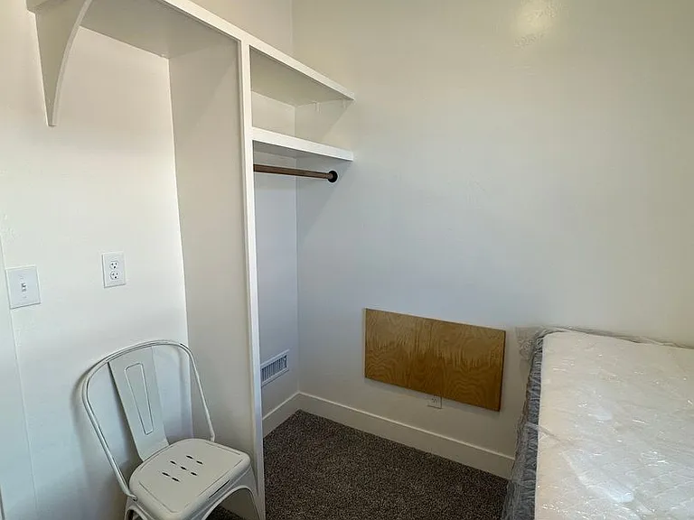 H431OL — Photo 29