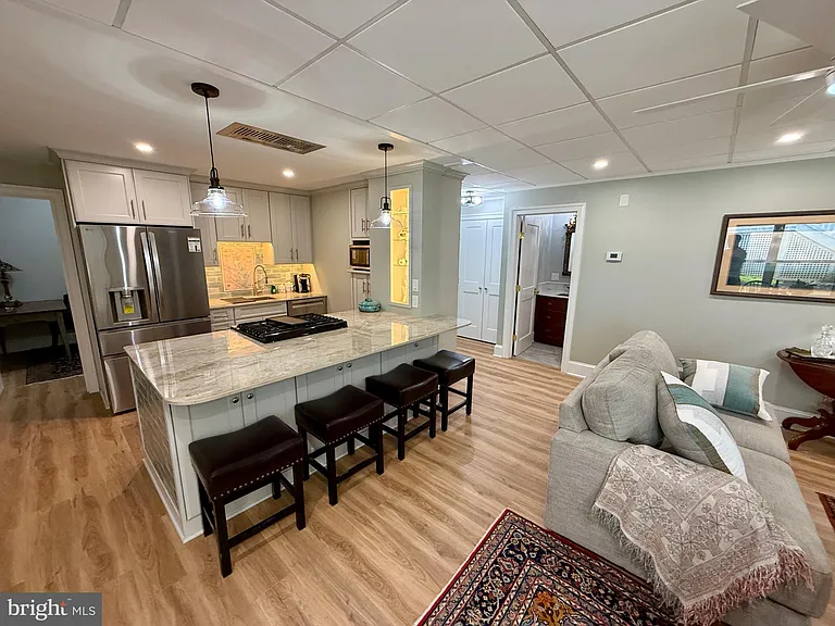 110 Annapolis St #B — Photo 3