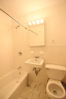 Rented by Keller Williams NYC | media 13