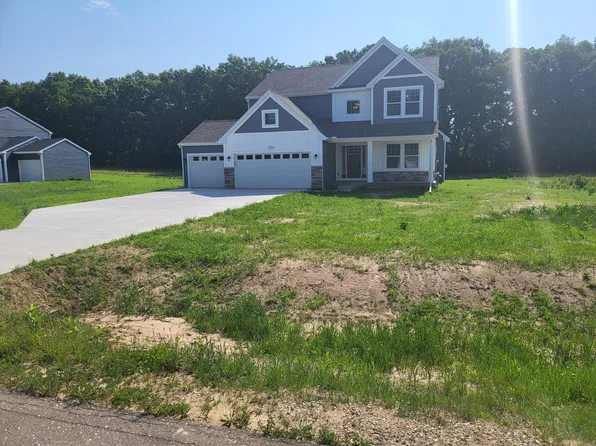 47021 Silver Oaks Blvd, Mattawan, MI 49071