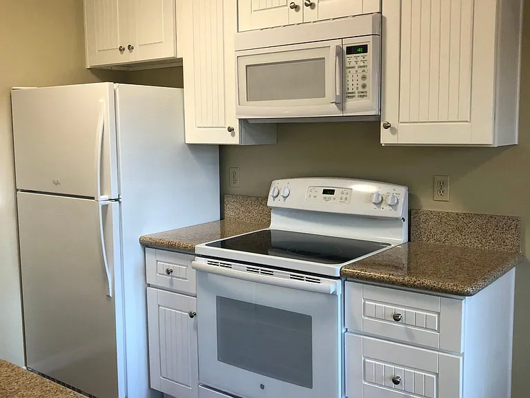2240 Garnet Ave #1 — Photo 6