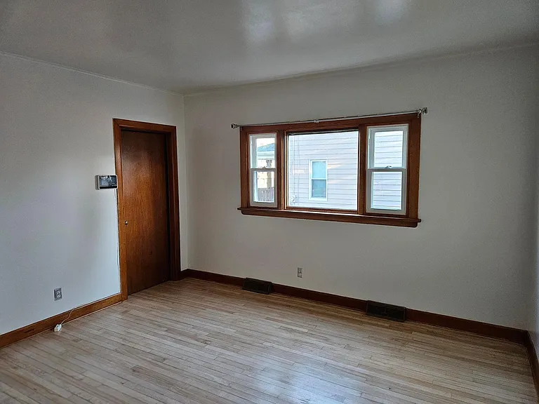 19 York St #19 — Photo 10