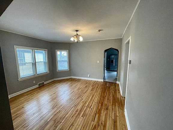5th image of 1772 Lafond Ave