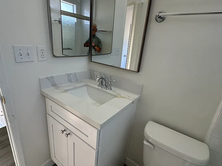 656 Lemar Park Dr #D — Photo 14