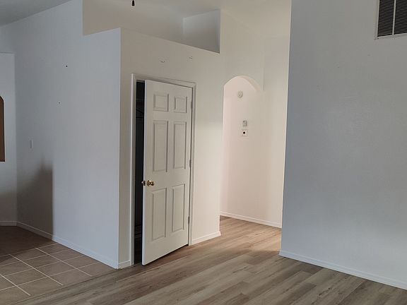 3rd image of 1747 Rayo Del Sol Dr SW