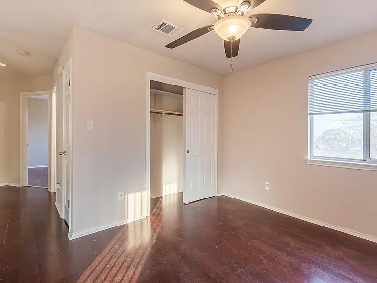 7700 Portland Trl — Photo 16