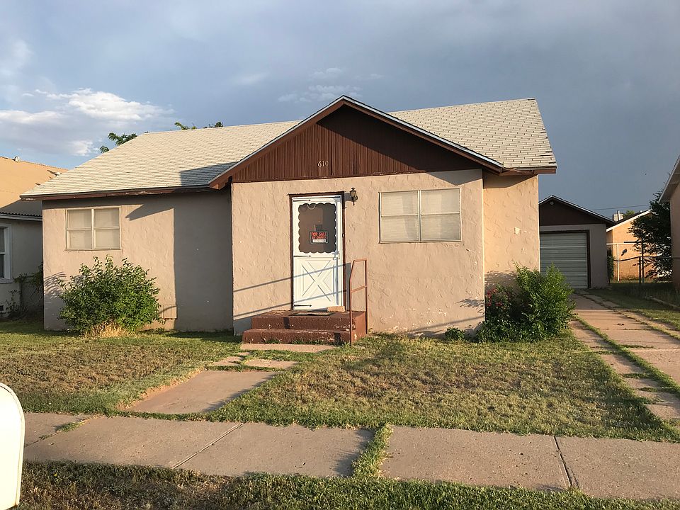1st image of 610 E Hancock Ave