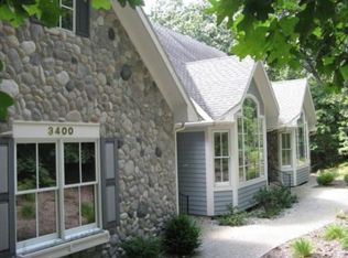 3400 Blue Water Pines Dr NE, Grand Rapids, MI 49525