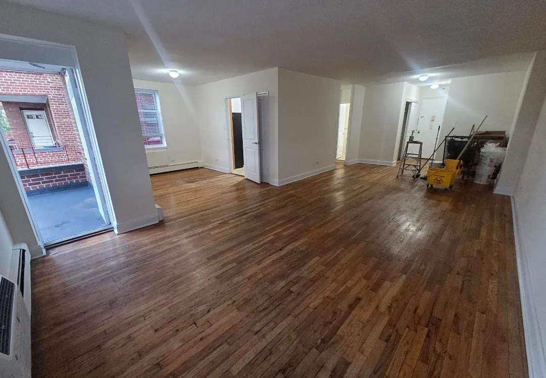 1 bed, 810 sqft, $2,350 — Photo 3