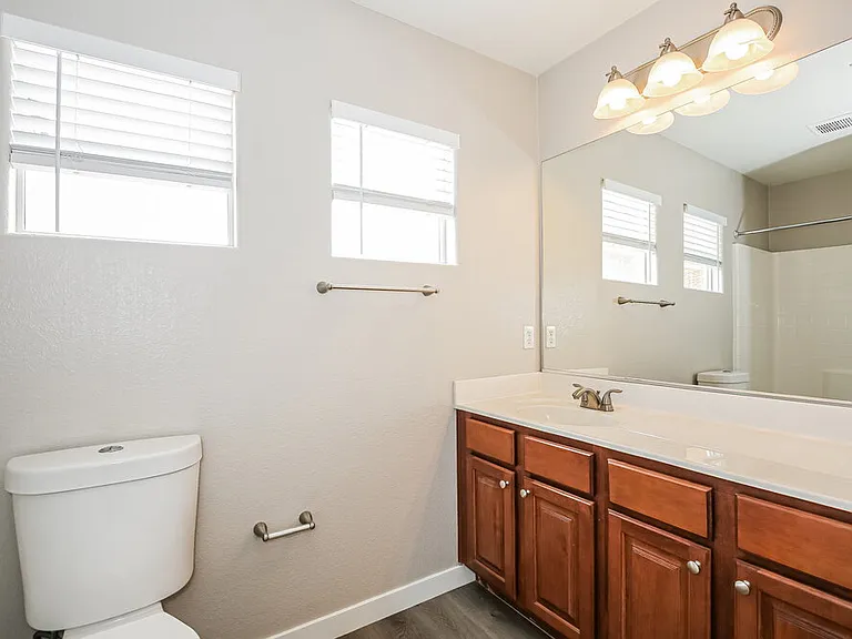 1081 Crescent Falls St — Photo 15