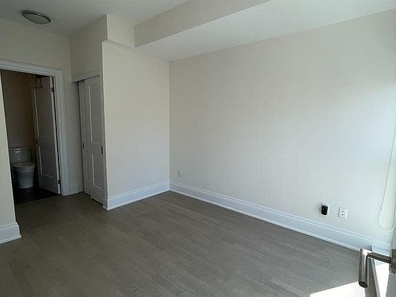 2nd image of 88 Cumberland St #303