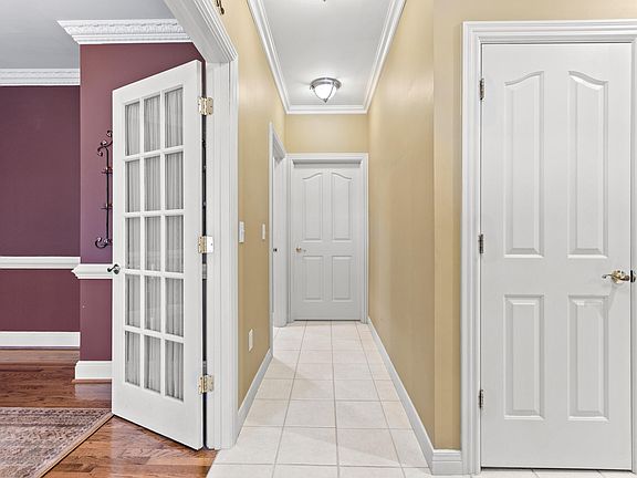 3rd image of 1421 Pine Needles Ln