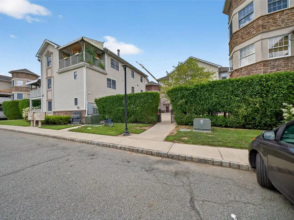 6 Horizon Court #101, Monsey, NY 10952