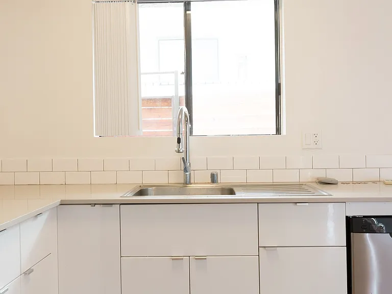 6208 Arroyo Glen St #15 — Photo 2