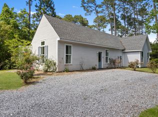 790 Peach St, Ocean Springs, MS 39564
