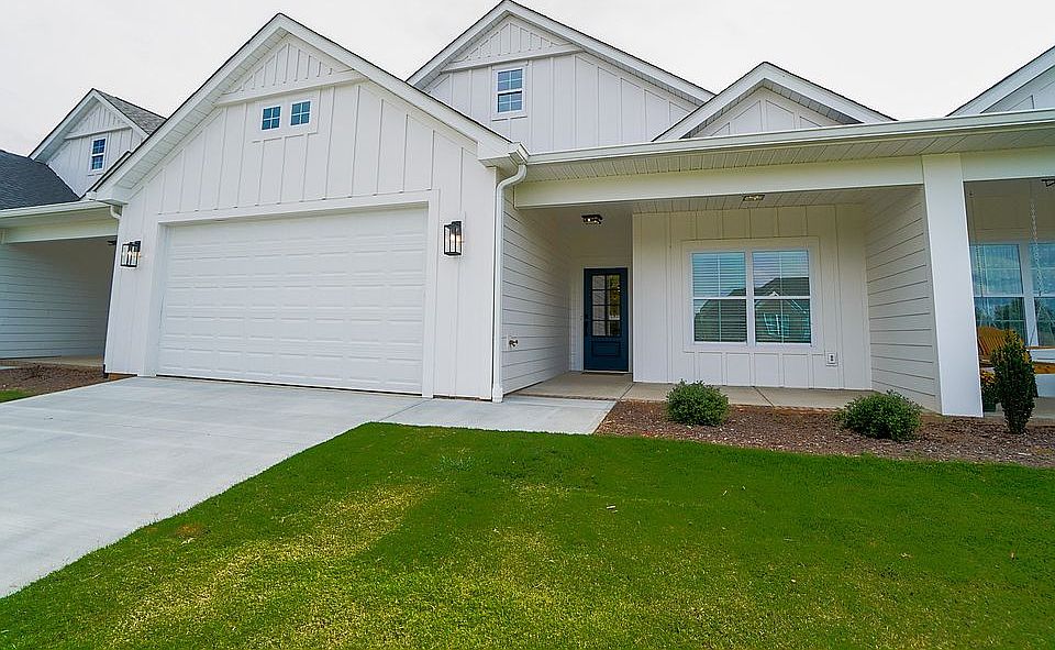 1st image of 112B Deer Brook Dr