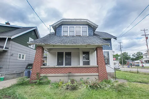 2001 Darwin Ave SW Photo 1