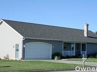 601 E North St, Dodgeville, WI 53533