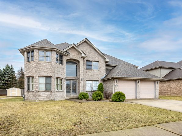 3825 Marilyn Dr, Richton Park, IL 60471