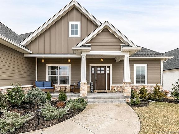 5th image of 2106 Augusta Way