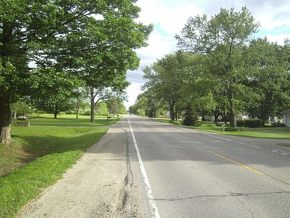 5th image of 1635 S Old Us Highway 23