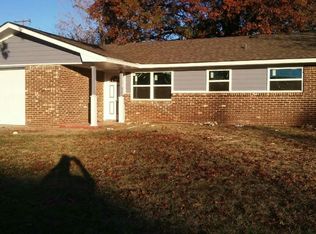 808 Englewood Rd, Del City, OK 73115