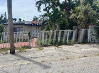 5920 SW 2nd St, Miami, FL 33144