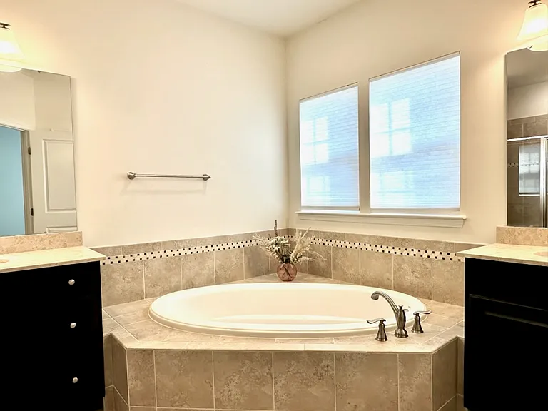 5312 N Center Dr — Photo 14