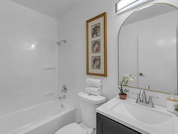 5th image of 72682 Thrush Rd Unit 1