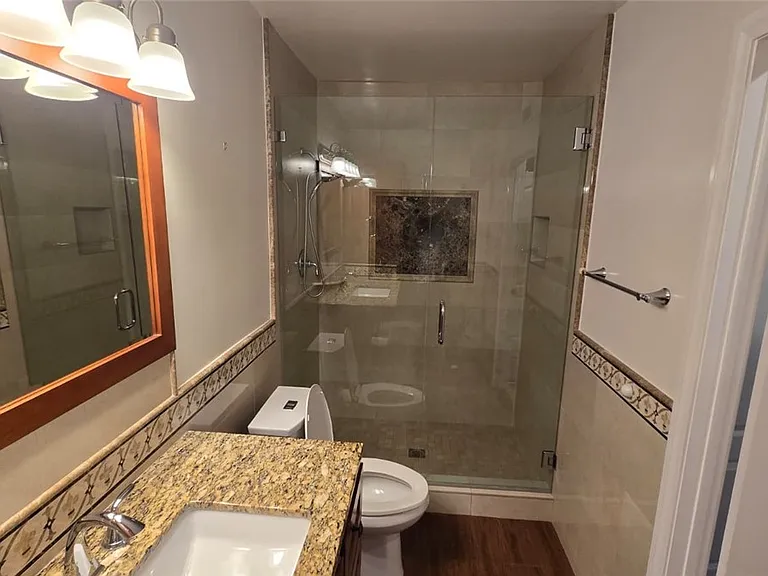5065 Balsawood — Photo 13