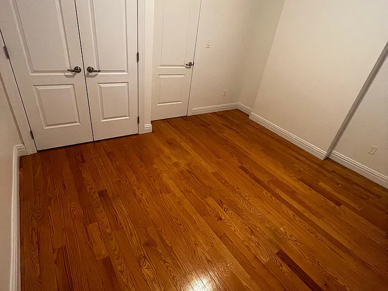 348 E 65th St #7 — Photo 18