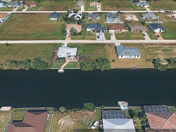 3rd image of 2714 NW 10th St