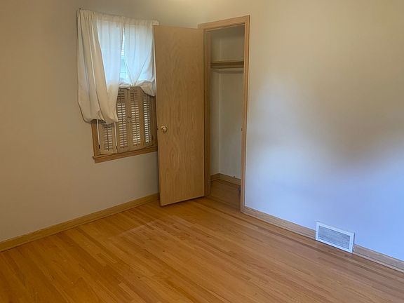 4th image of 7101 14th Ave S