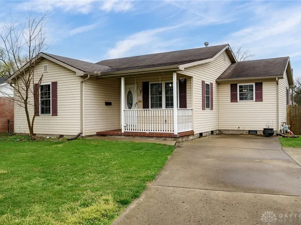 1560 Windemere Dr, Dayton, OH 45429