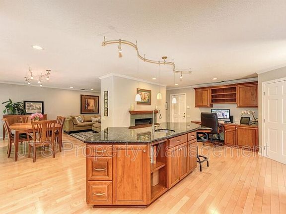 5th image of 5342 Terrace Oak Cir