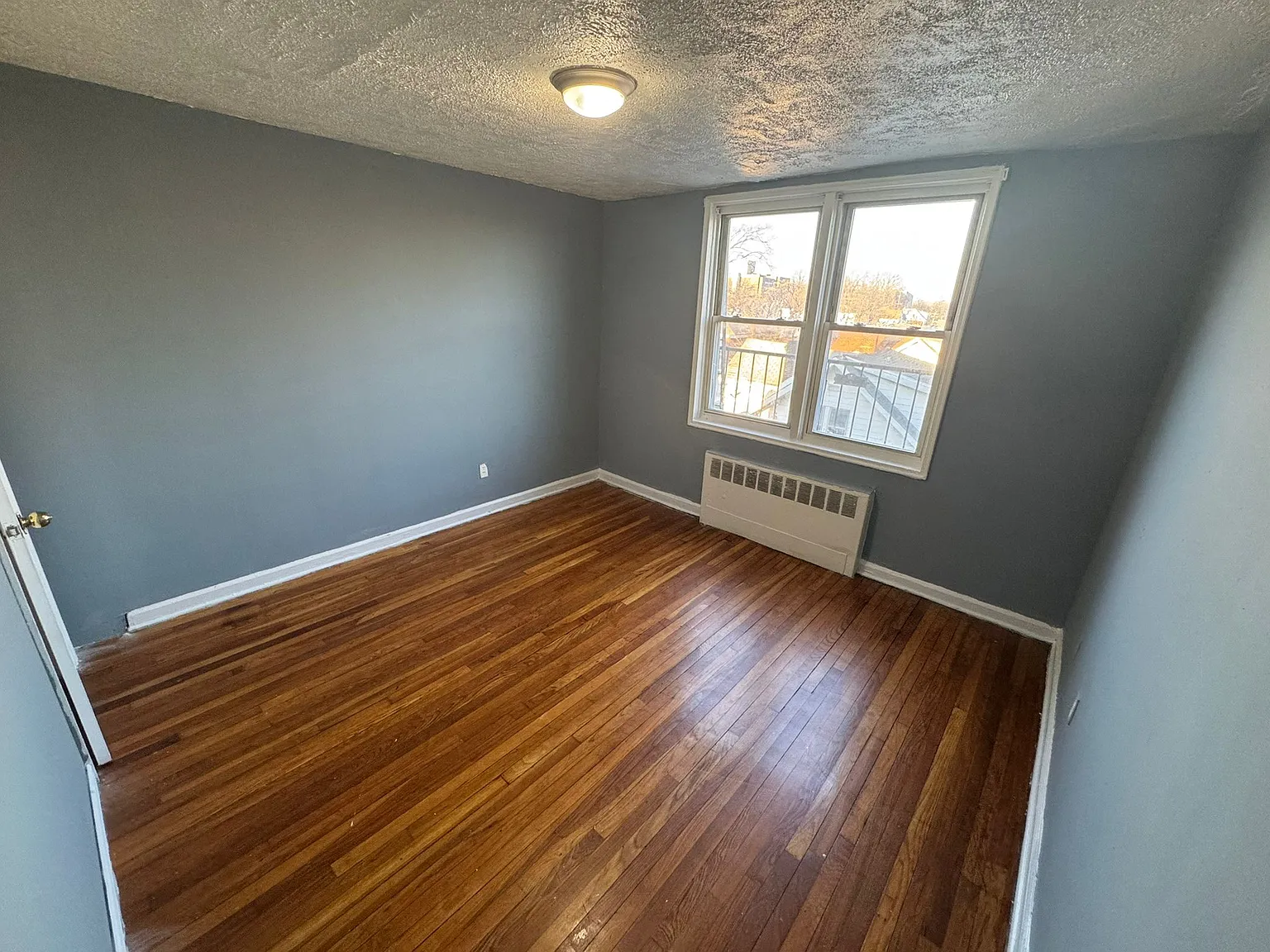 2 bed, $1,895 — Photo 4