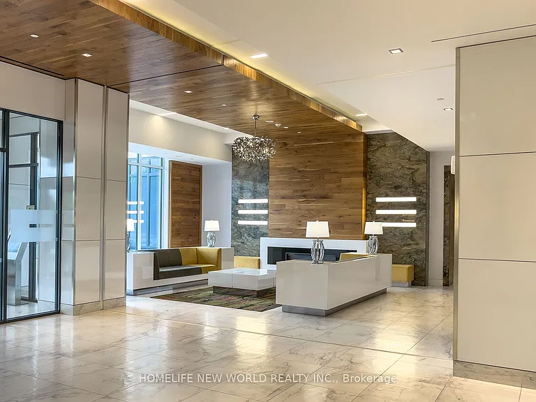 7900 Bathurst St #318 — Photo 3