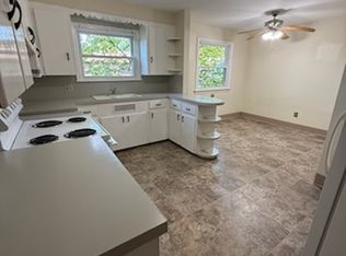 2018 Fulton Rd NW #1, Canton, OH 44709