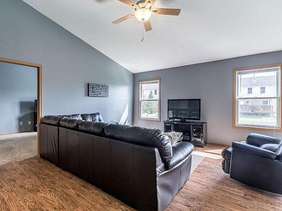 5th image of 1184 Deansway Dr