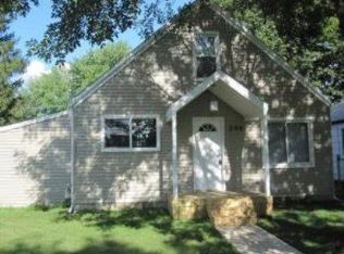 266 S Douglas Ave, Bradley, IL 60915