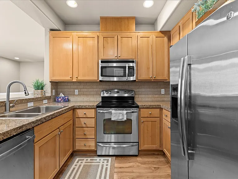 15525 SW Ivory St — Photo 10